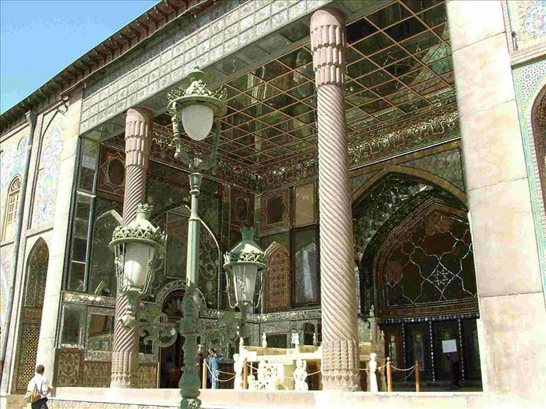 ابیض از زیباترین کاخ‌ها