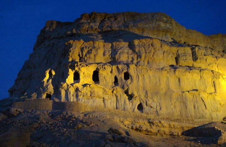 بام قشم کجاست؟
