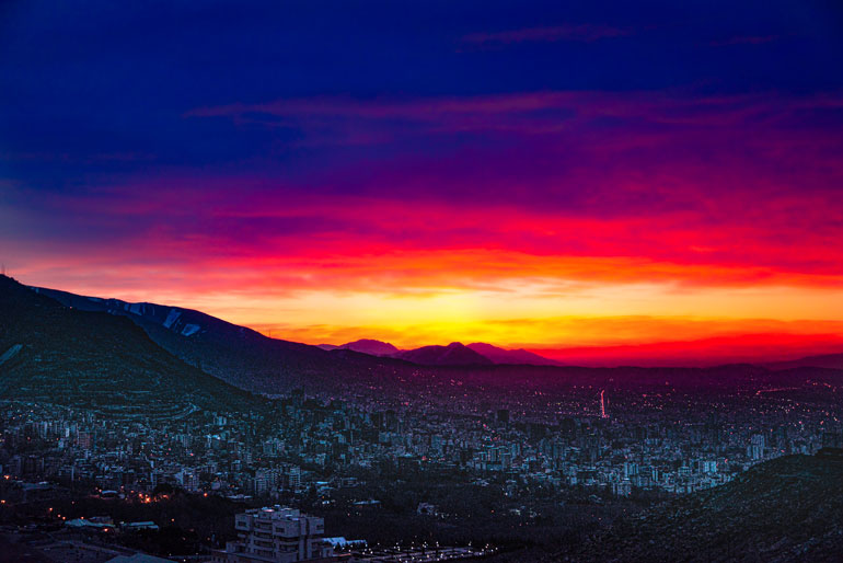 تصویر بام تهران در شب 4